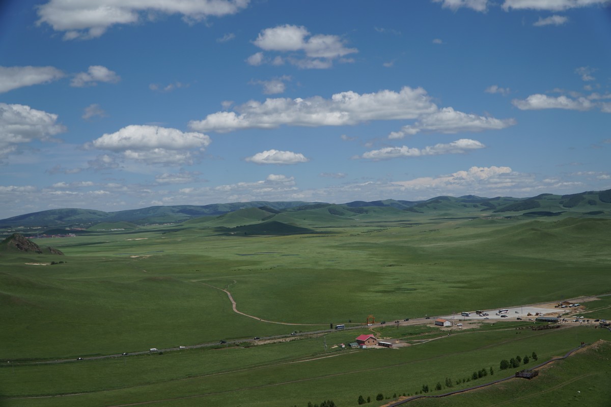 51看片直播 操作门槛低：无需搜索