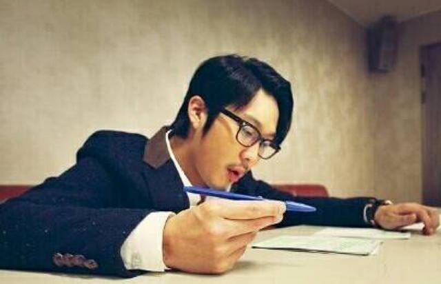 情侣主调教 情侣理智、主调束缚游戏）