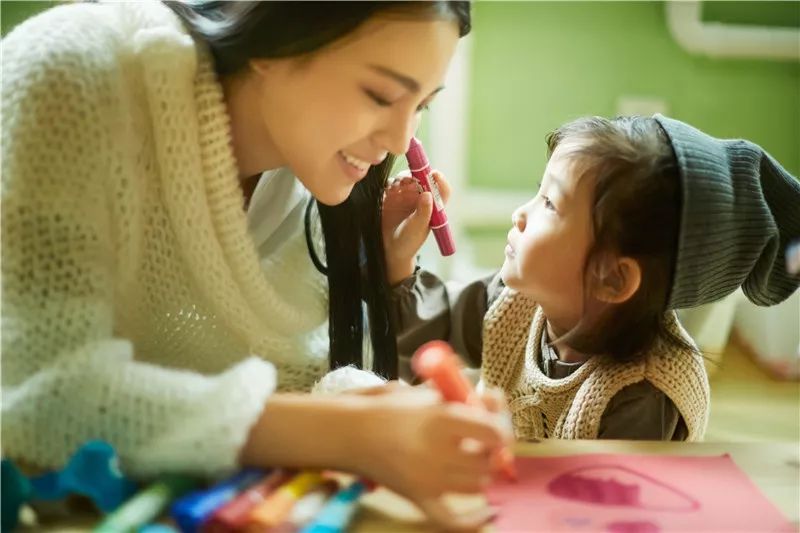 偷窥美女洗澡一区二区三区 美女严重侵犯隐私且违法