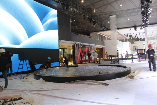 越南妹在中越边境视频