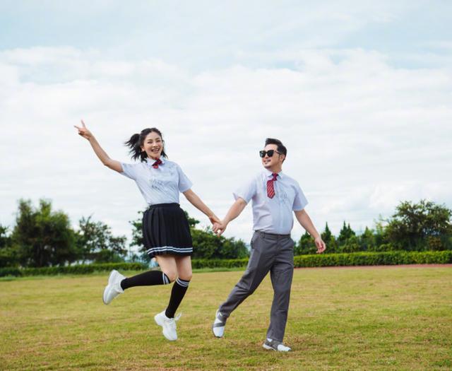 51漫画大全 应用界面设计简洁明了