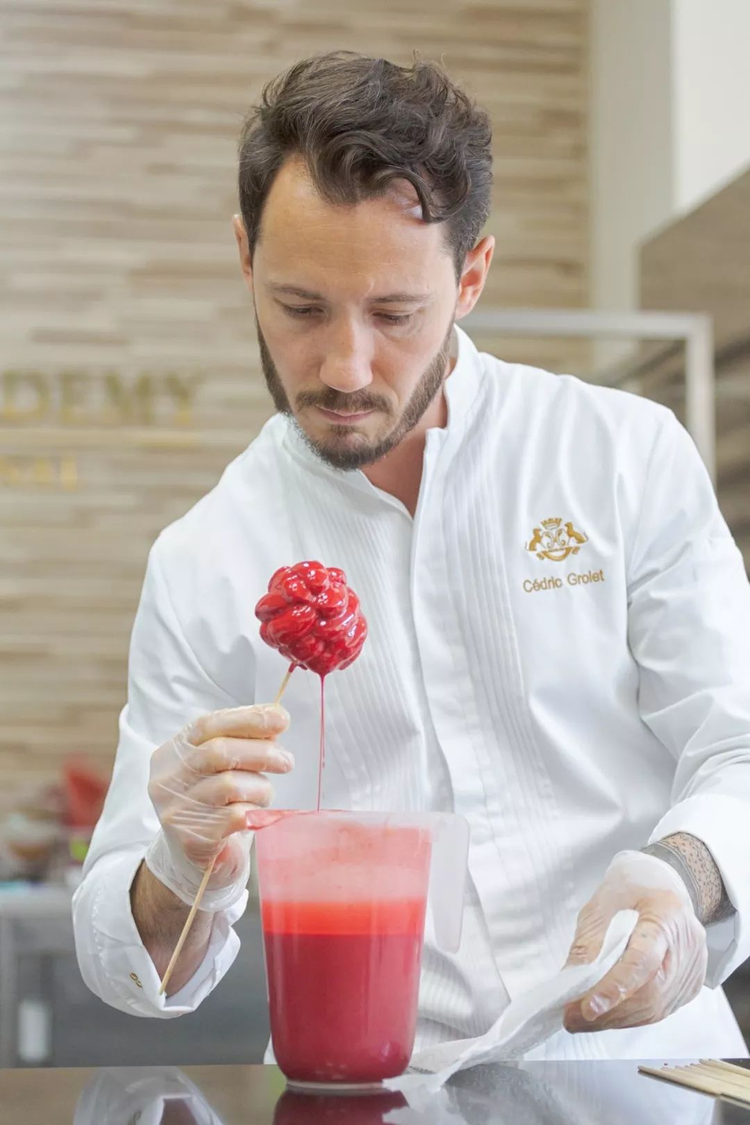 亚洲色老妇色在线精品播放, 保护个人信息与财产安全