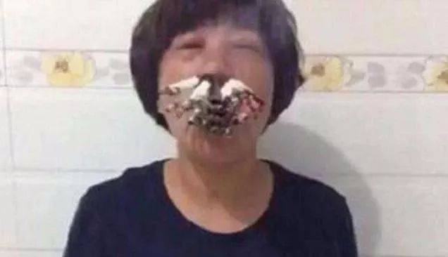 黑人初解禁 初解你能坐在柜台前了