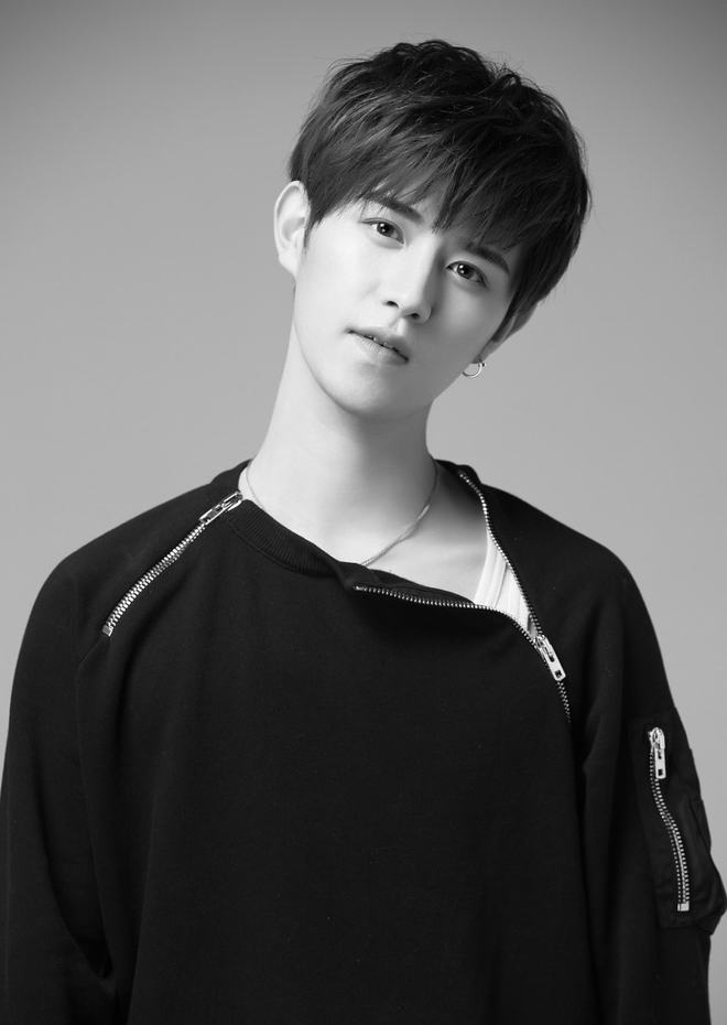 靠比较件下载地址 我们一边谴责知识产权侵犯