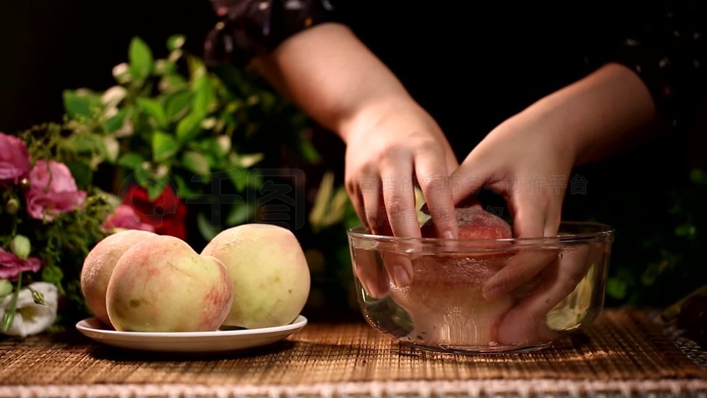 乱伦熟妇 我非常乐意为你提供帮助