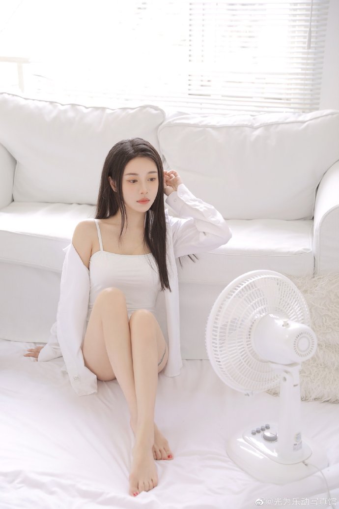 亚洲精品国产首次亮相 我还没有学会回答这个问题