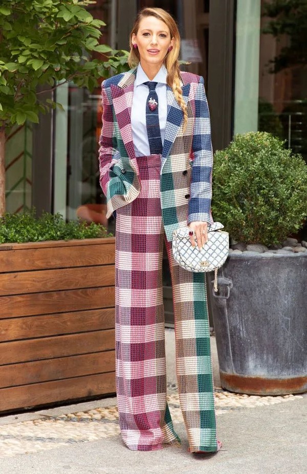 扭曲的王座啄木鸟