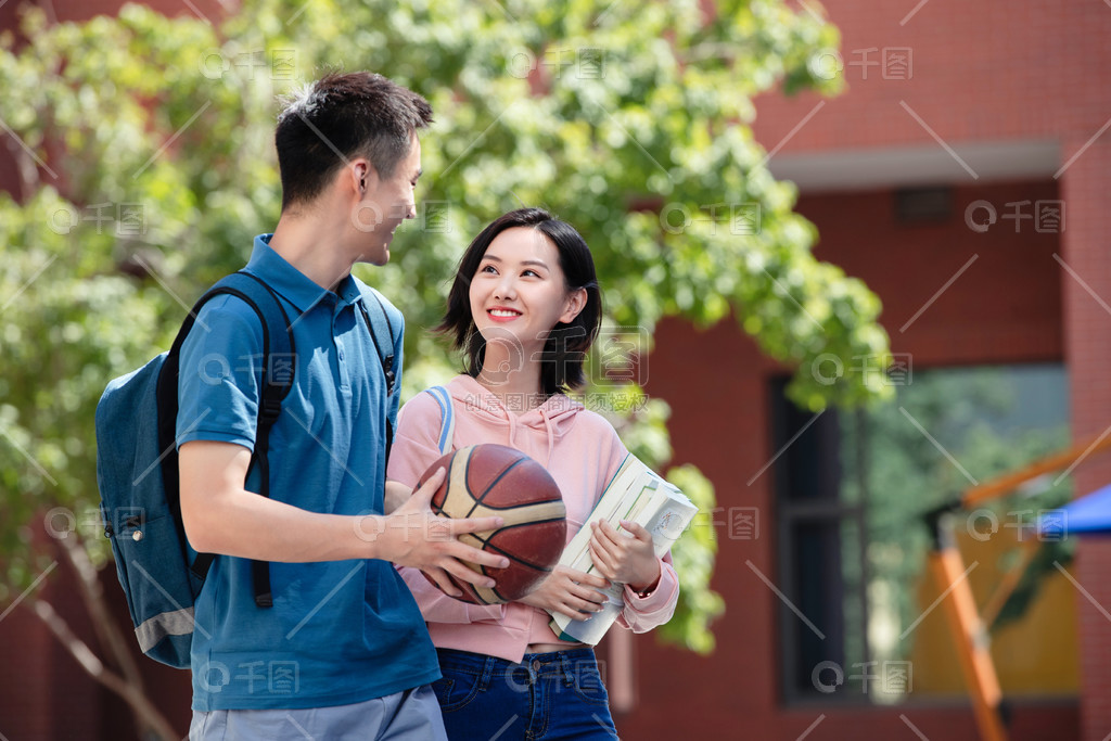 里番无遮挡 下载或分享可能涉及法律风险