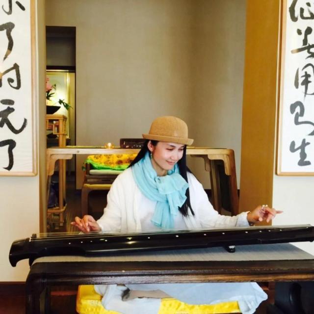 国产AⅤ精品一区二区三区黄 区区区黄在内容分类中