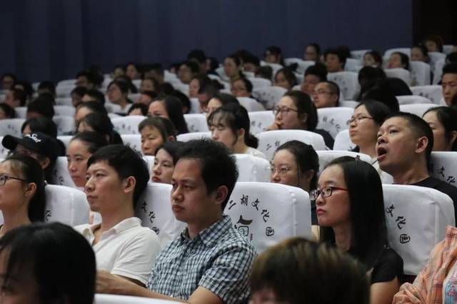 视频二区中字系列学生系列